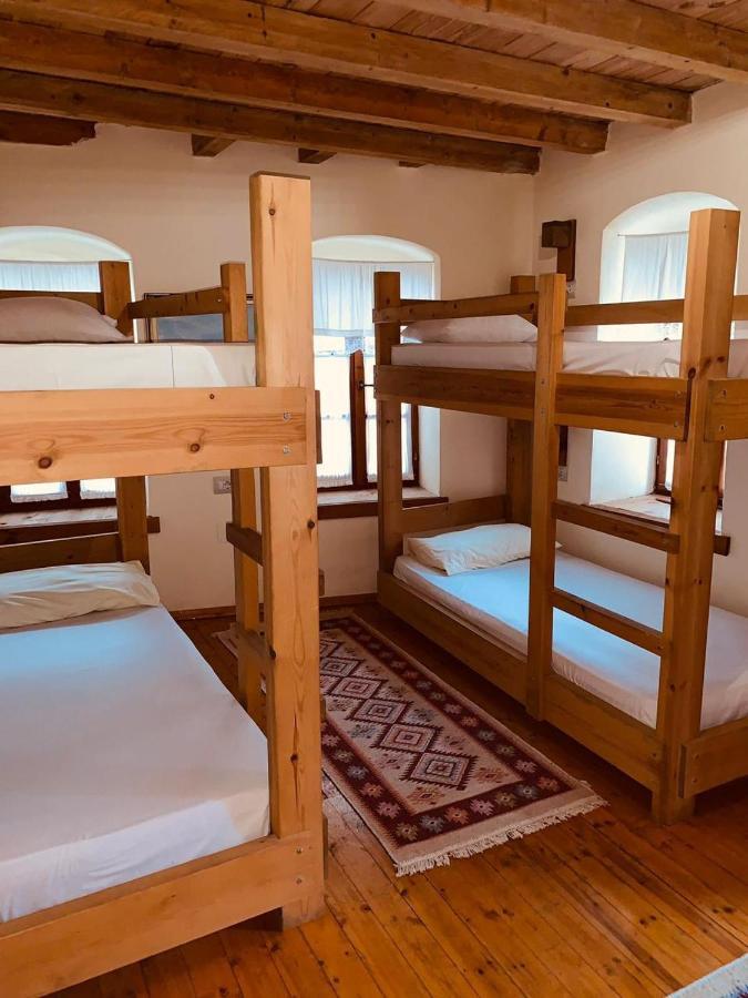 Guest House And Hostel Val-Mar Gjirokaster Ngoại thất bức ảnh