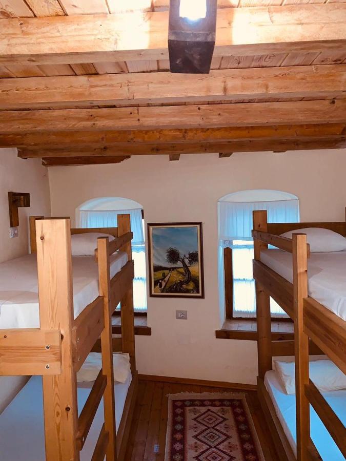 Guest House And Hostel Val-Mar Gjirokaster Ngoại thất bức ảnh