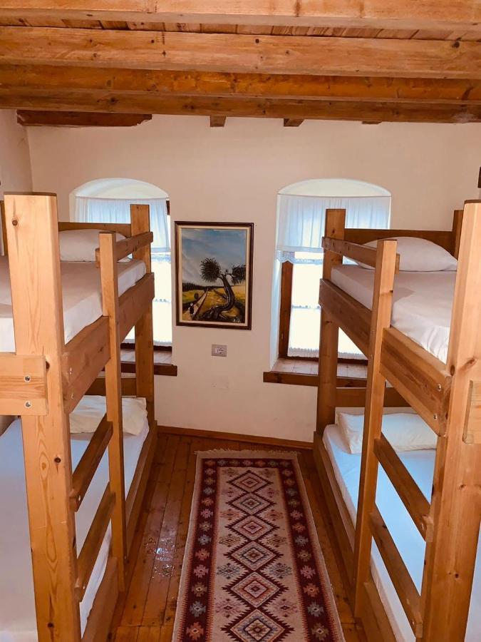 Guest House And Hostel Val-Mar Gjirokaster Ngoại thất bức ảnh
