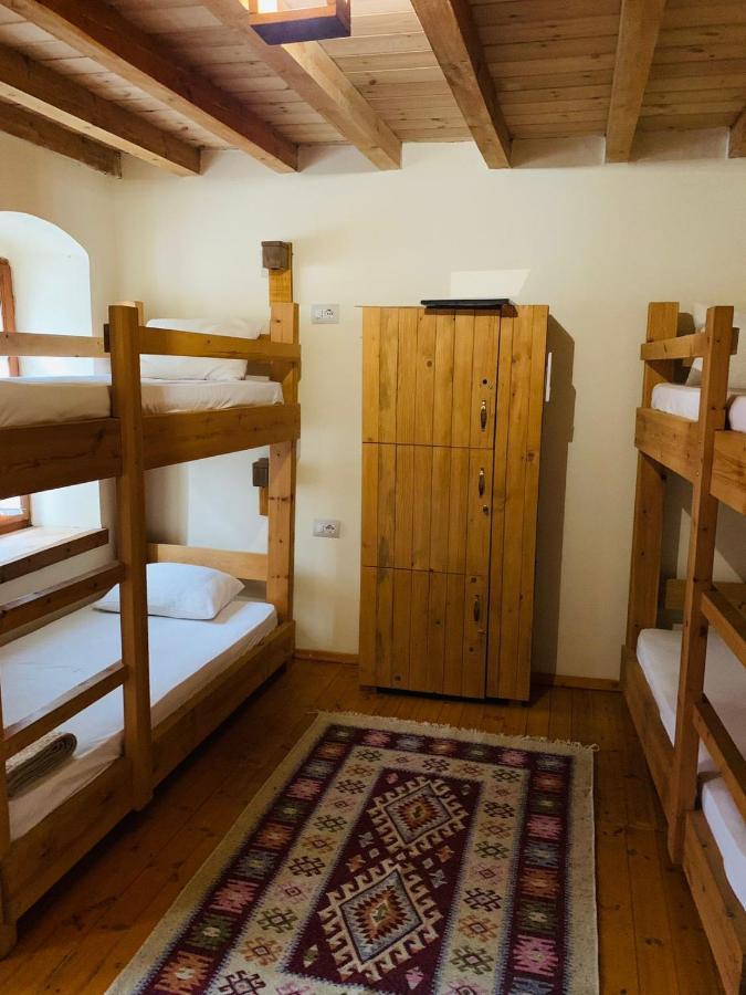 Guest House And Hostel Val-Mar Gjirokaster Ngoại thất bức ảnh