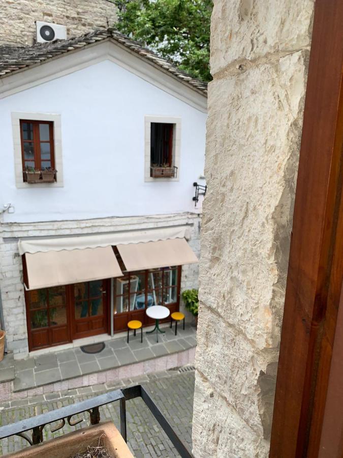 Guest House And Hostel Val-Mar Gjirokaster Ngoại thất bức ảnh